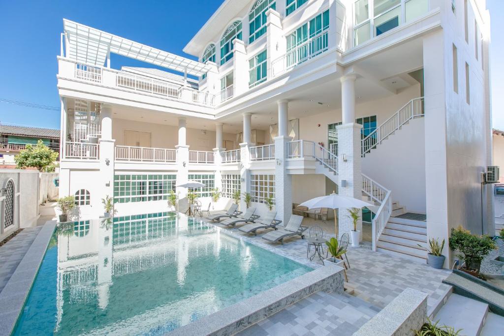 เที่ยวเชียงรายกับ Skyfun 🍃 เชียงราย FUN & Easy Package ตั๋วเครื่องบิน + ที่พัก 3 วัน 2 คืน @De Hug Hotel and Residence